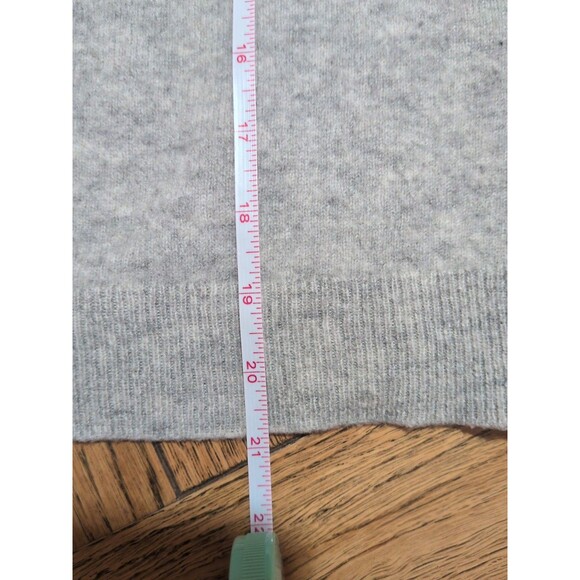 CHARTER CLUB 100% CASHMERE LUXURY CREW NECK SWEATER  MED FOG GRAY - Picture 7 of 9